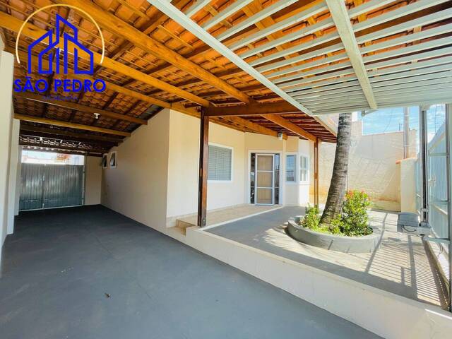 Casa para Venda em São Pedro - 3