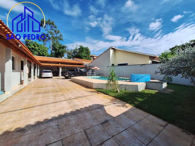 Casa para Venda em São Pedro - 2