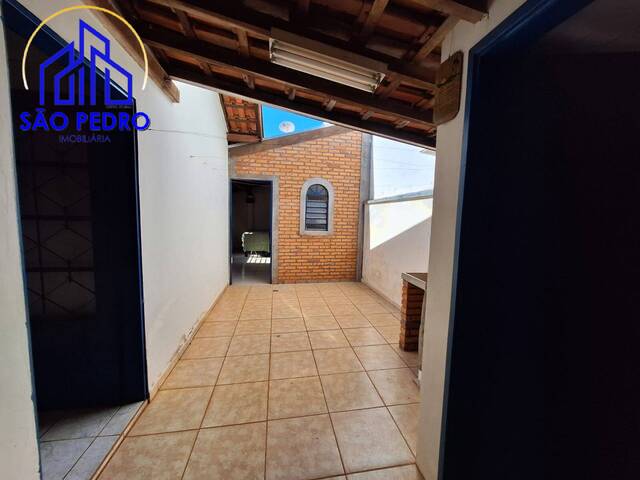 #ca1640 - Casa para Venda em Brotas - SP - 2