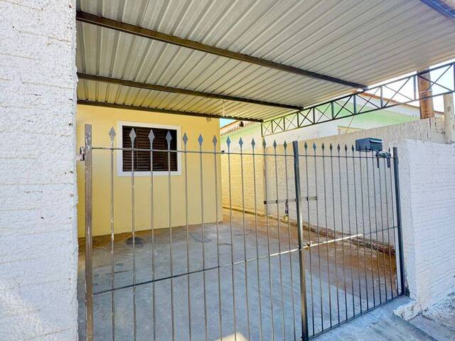 Locação em Vila Baltieri - São Pedro