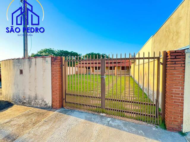 #CA1655 - Casa para Venda em São Pedro - SP