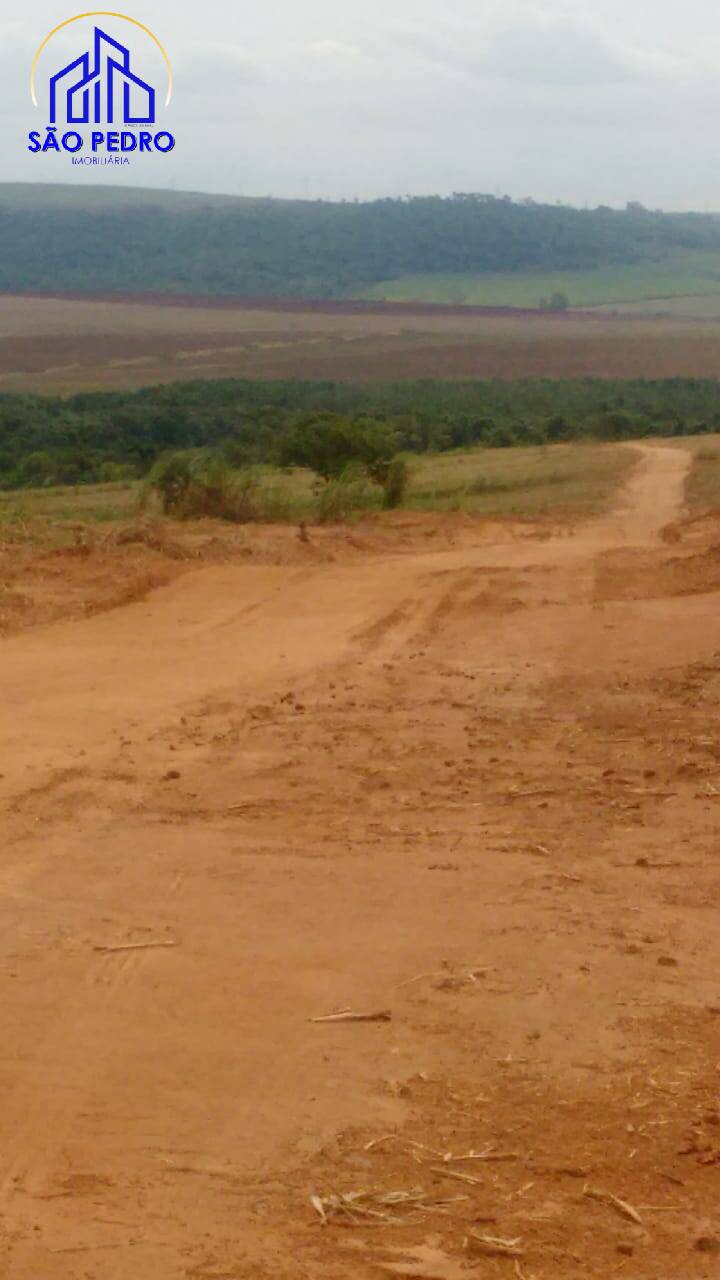 FAZENDA EM CANA