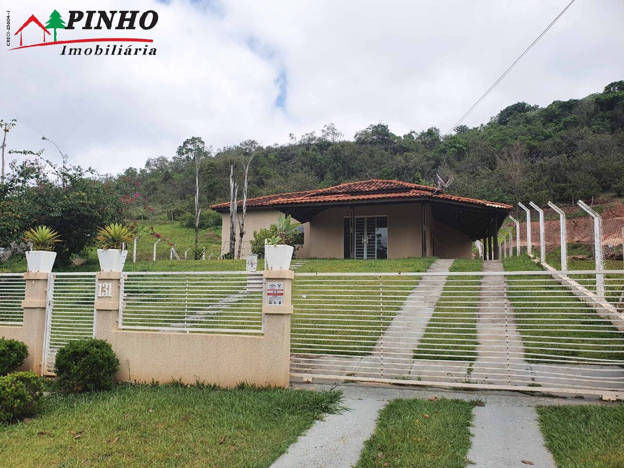 CASA NO BOTÂNICO