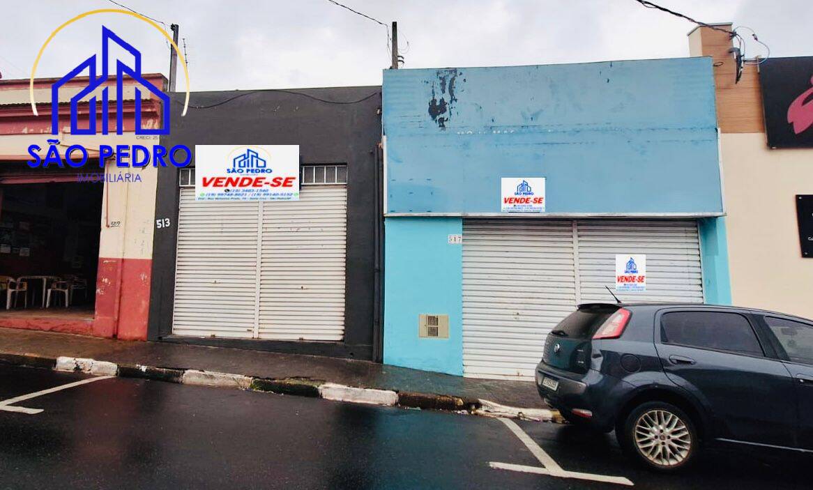 Salões Comerciais localizados no Bairro Santa Cruz