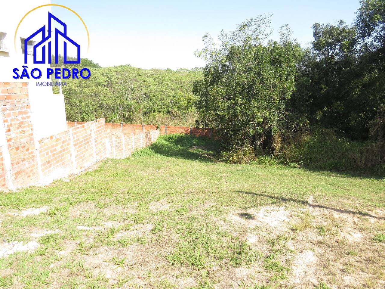 TERRENO NO CONDOMÍNIO ÁGUAS DO CAMPO