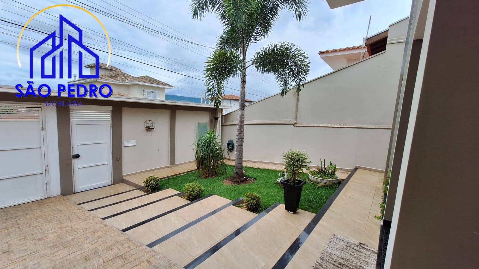 MAGNIFICA CASA NO MARILUZ II