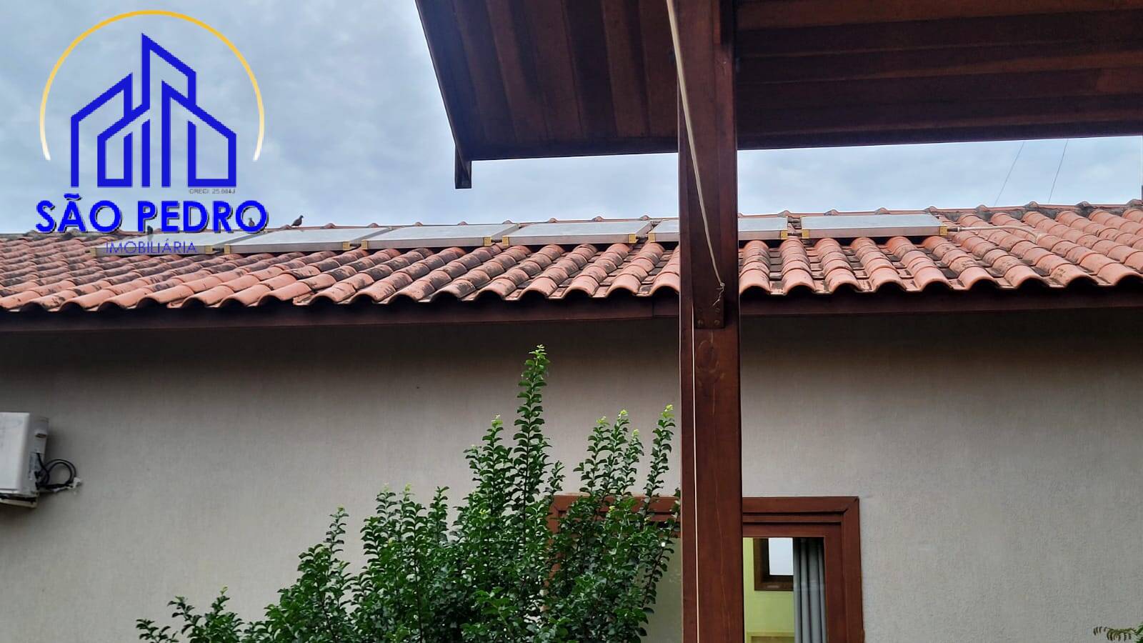 Casa à venda com 4 quartos, 272m² - Foto 9