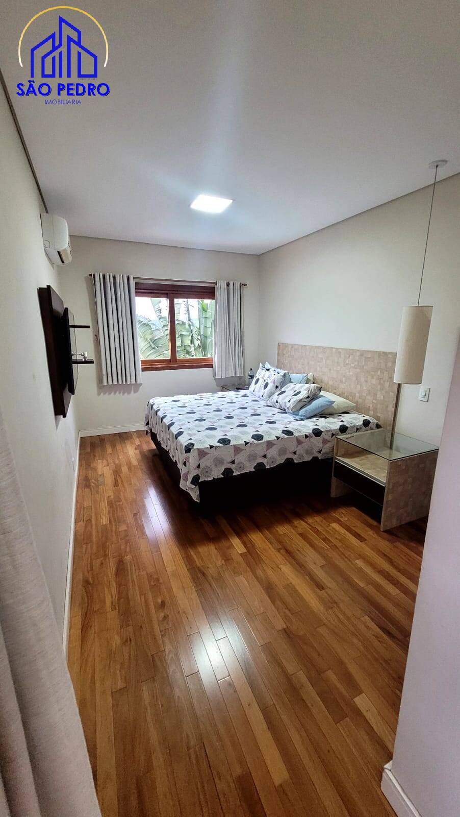 Casa à venda com 4 quartos, 272m² - Foto 16