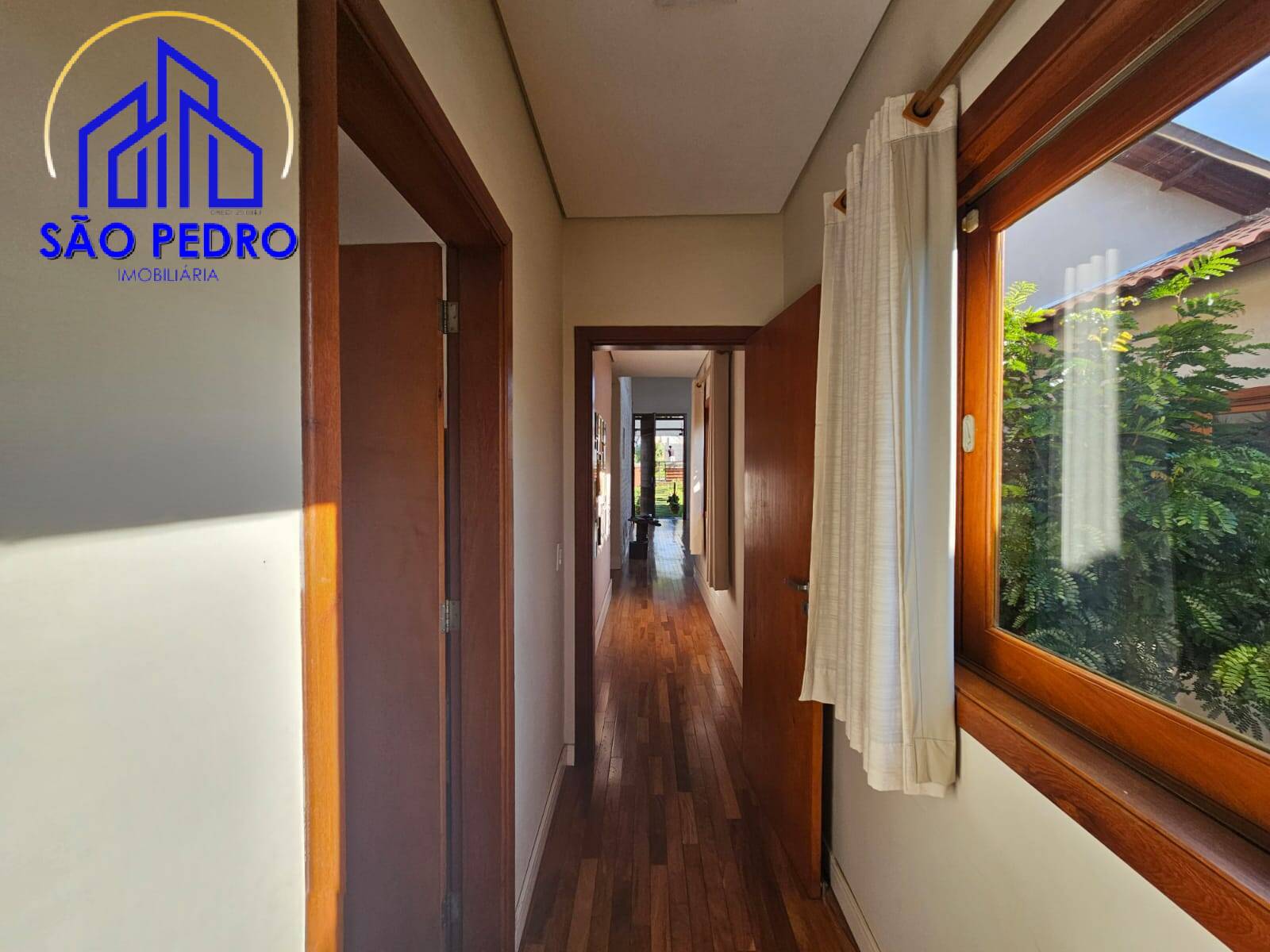 Casa à venda com 4 quartos, 272m² - Foto 53