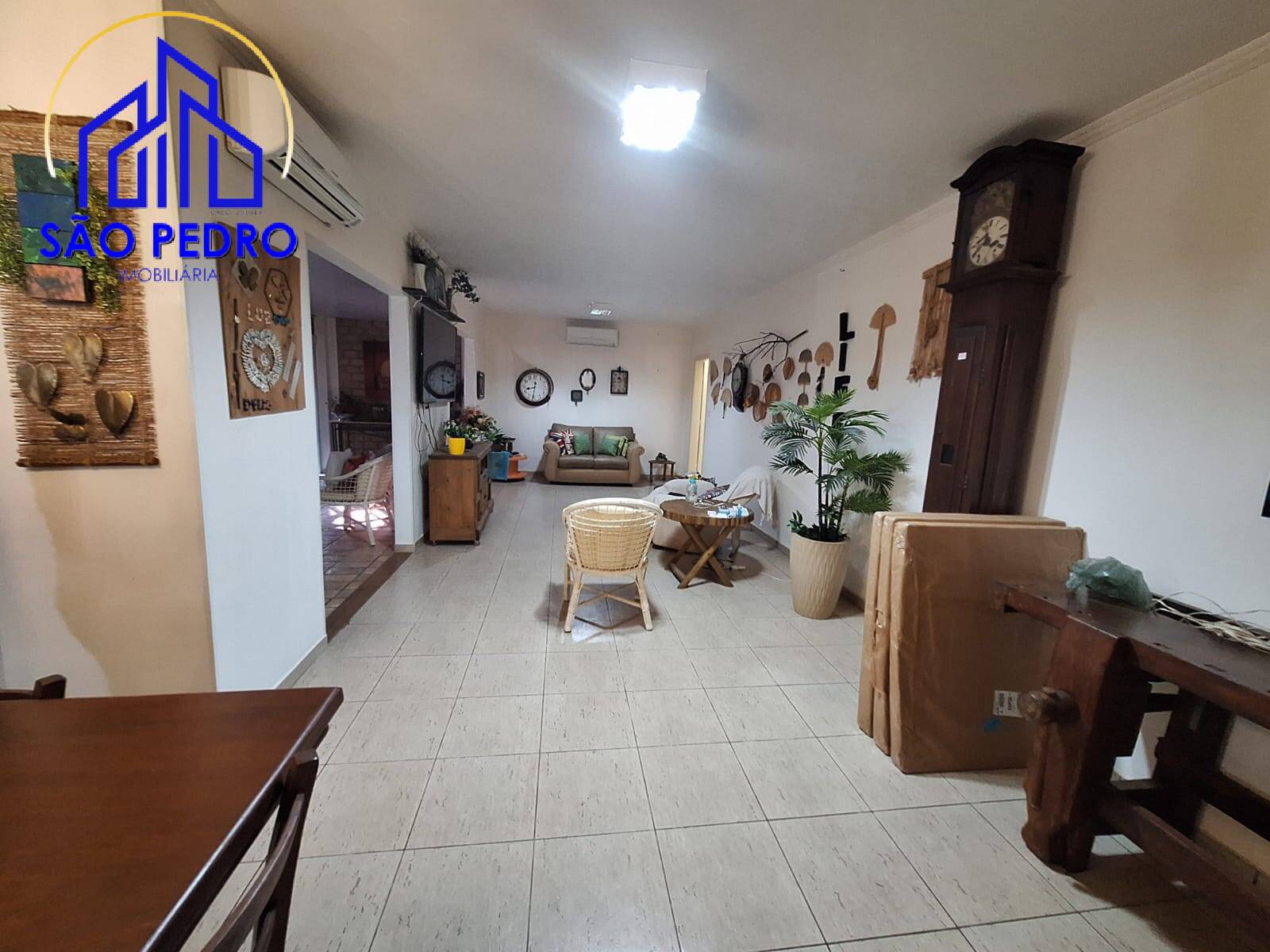 Casa à venda com 2 quartos, 315m² - Foto 10