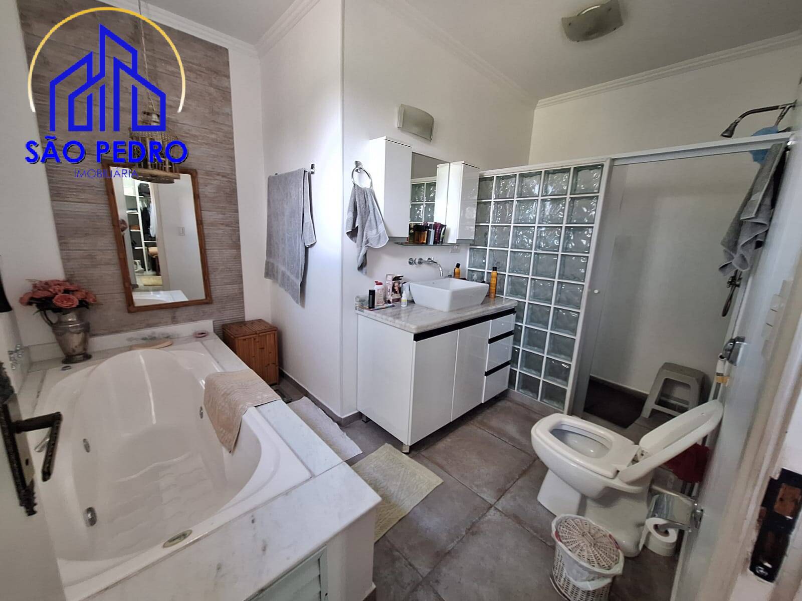 Casa à venda com 2 quartos, 315m² - Foto 20