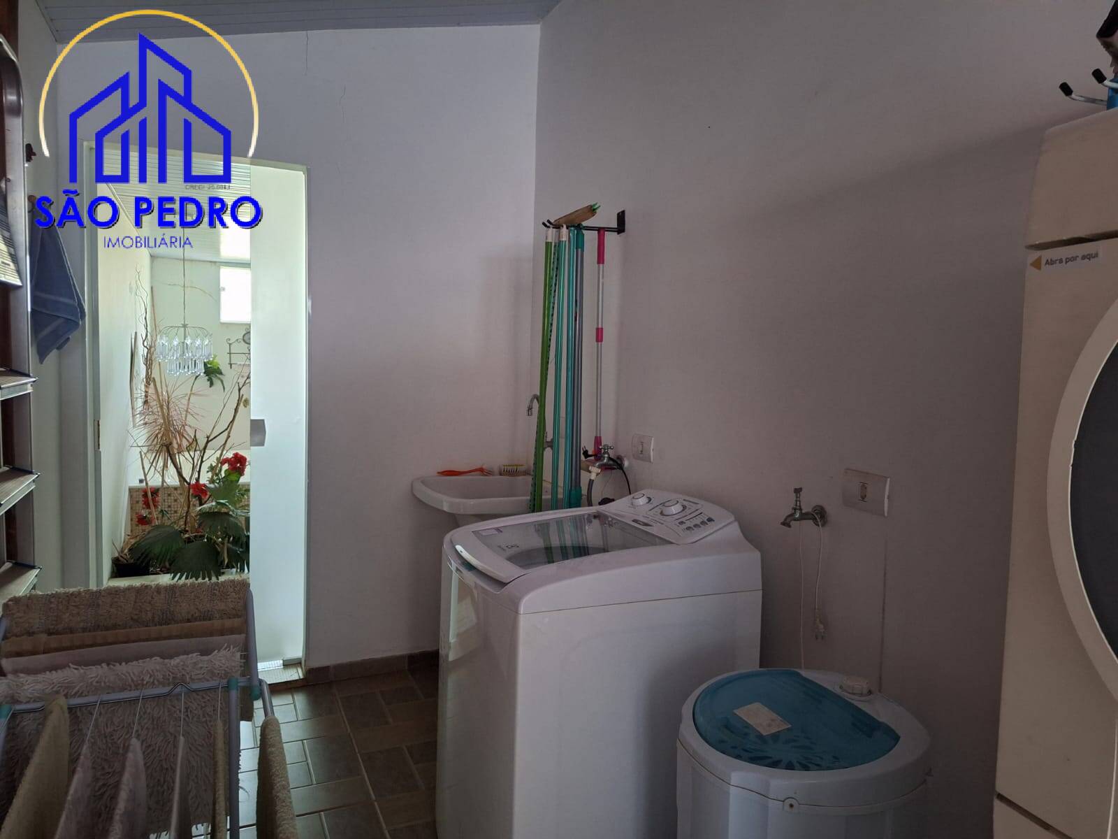 Casa à venda com 2 quartos, 315m² - Foto 29