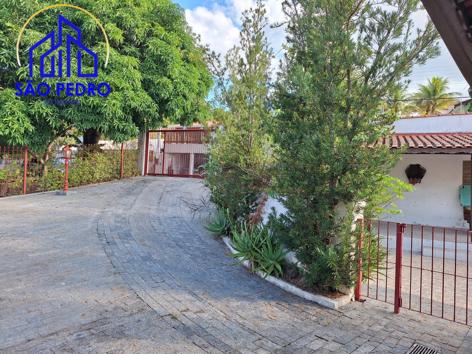 Casa à venda com 2 quartos, 315m² - Foto 31