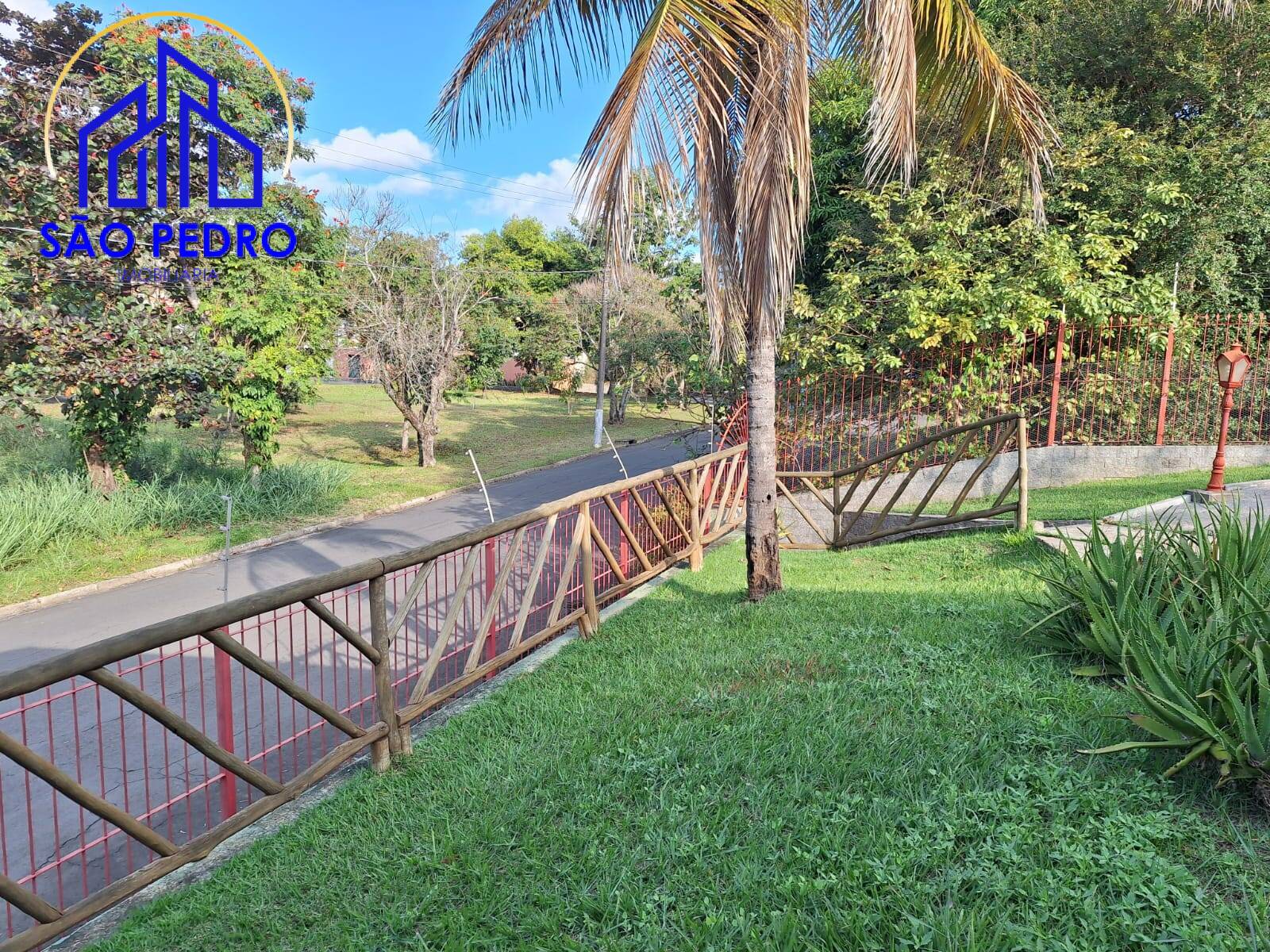 Casa à venda com 2 quartos, 315m² - Foto 33