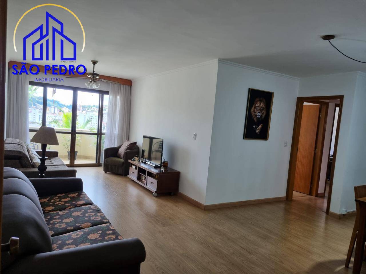 Apartamento à venda com 3 quartos, 145m² - Foto 4