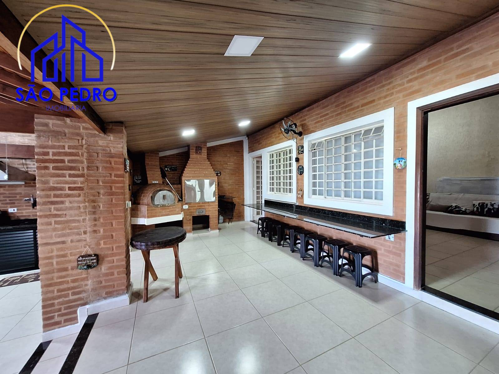 Casa, 1 quarto, 214 m² - Foto 17