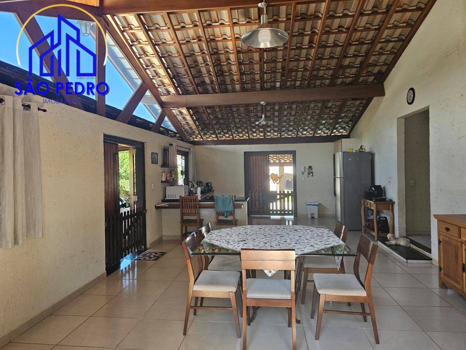 Casa, 3 quartos, 256 m² - Foto 27