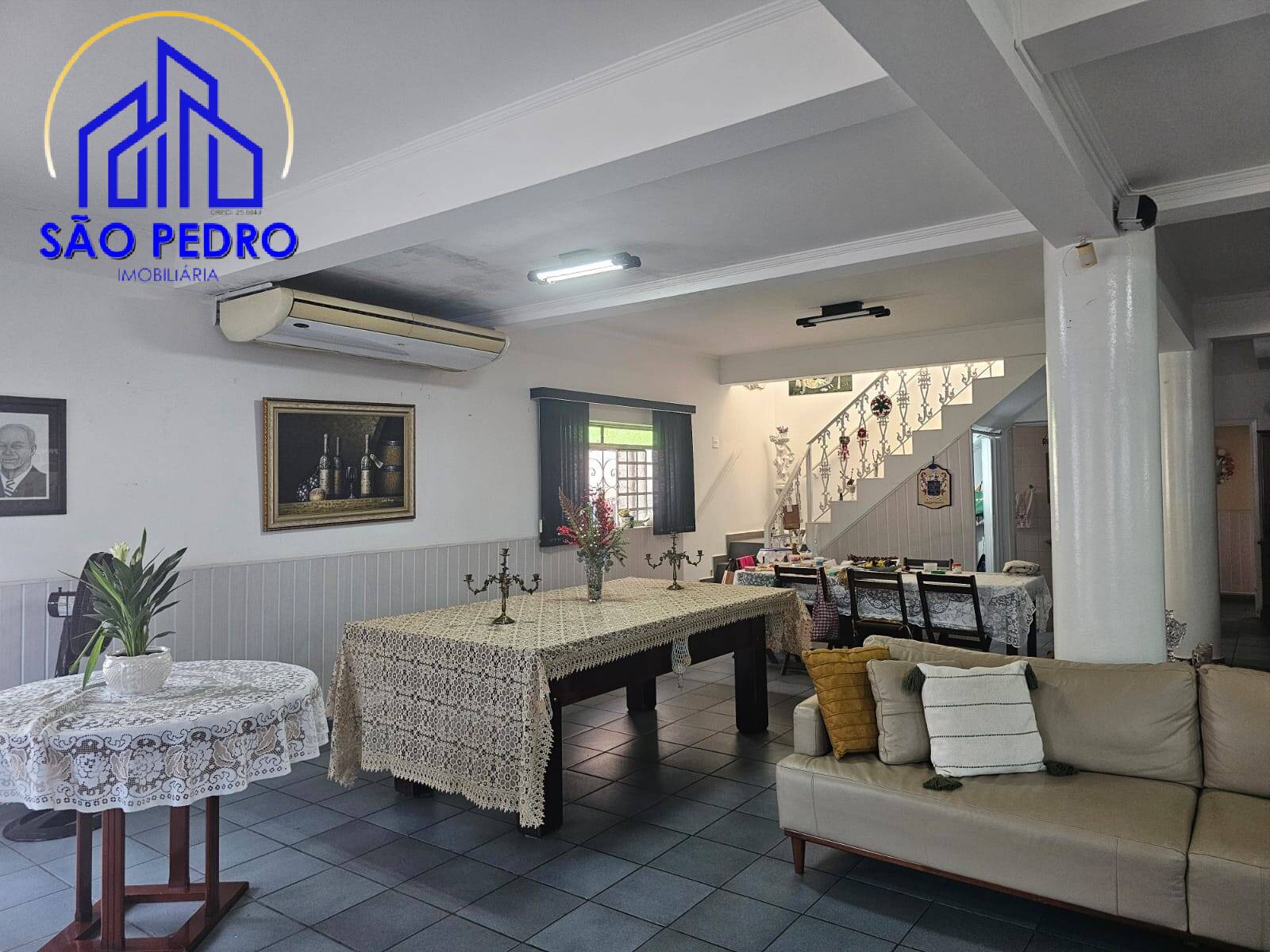 Casa, 5 quartos, 323 m² - Foto 9