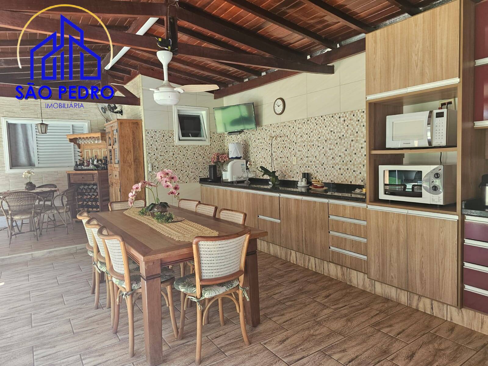 Casa, 3 quartos, 245 m² - Foto 13