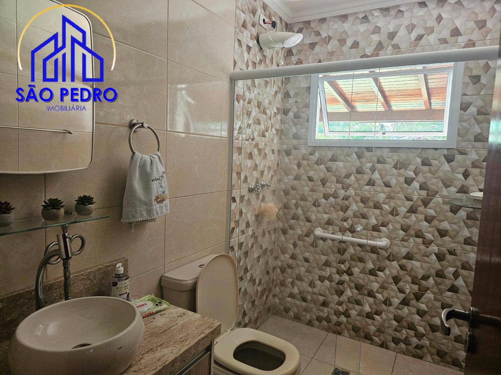 Casa, 3 quartos, 245 m² - Foto 22