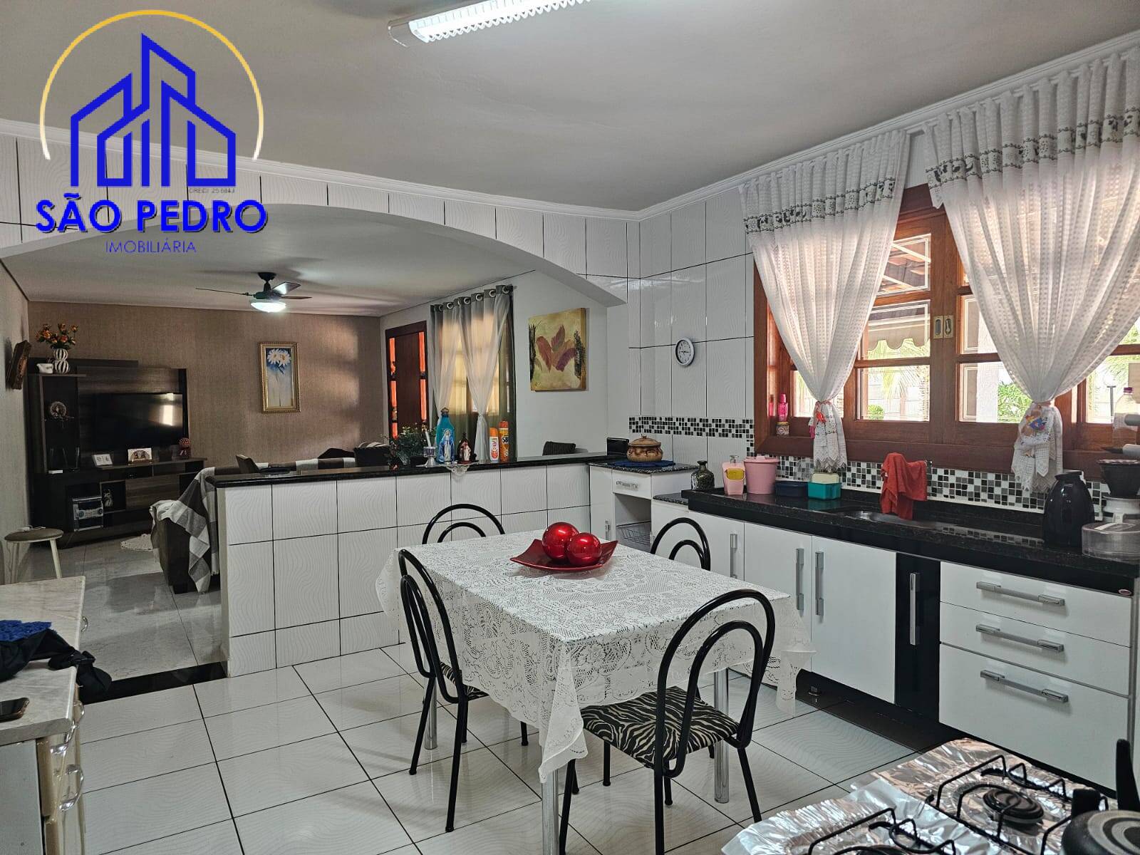 Casa, 2 quartos, 245 m² - Foto 14